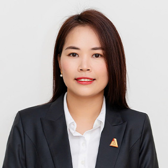 Bà Trần Nguyễn Thùy Dương